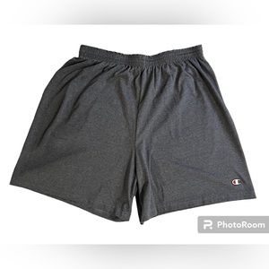 NWOT Men’s Champion elastic waist gray shorts size L